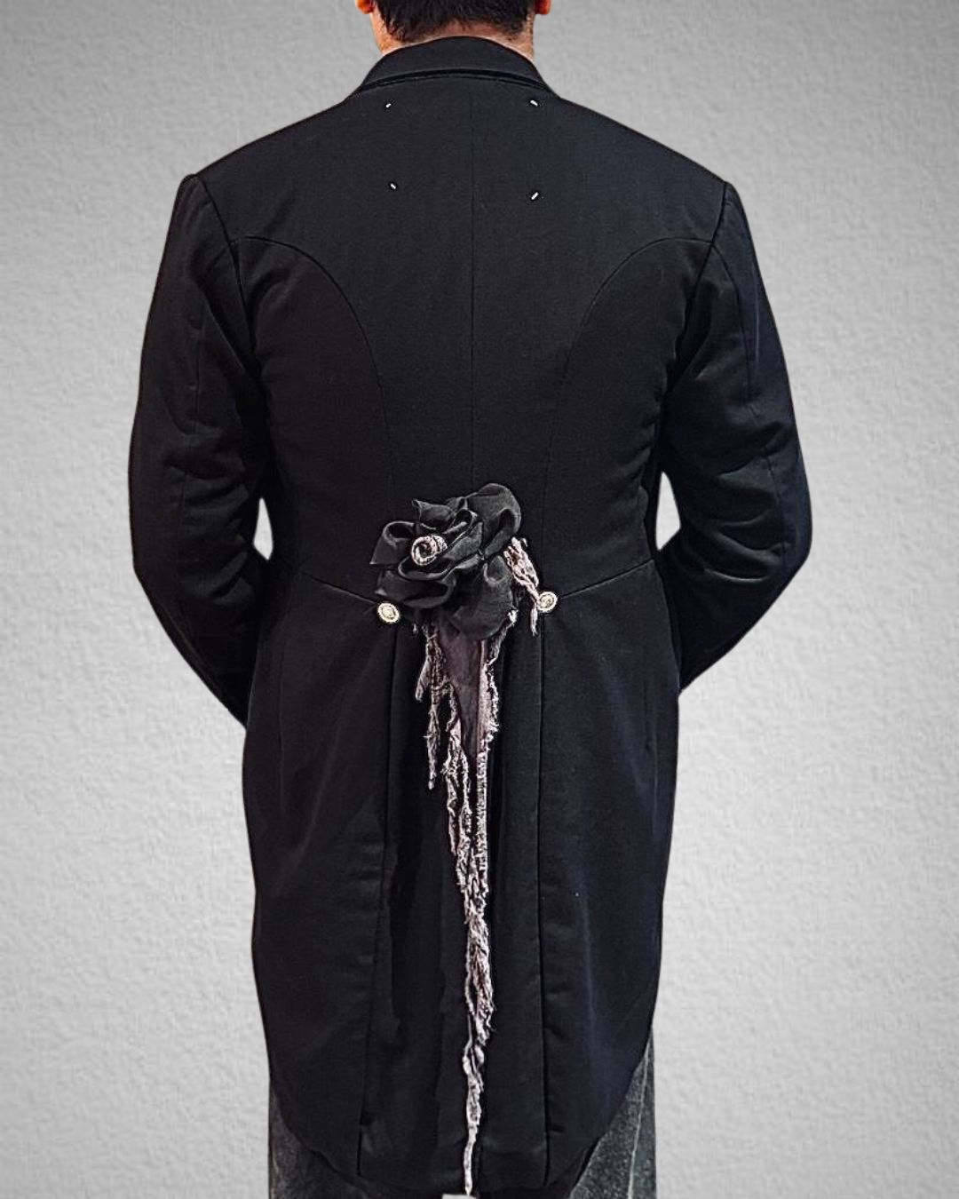 BLOOMED VERTEBRAE COAT