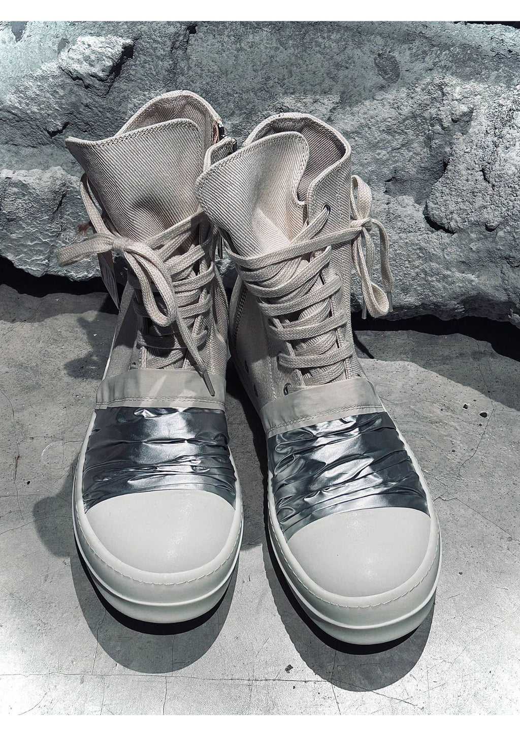 R/W High-Top Sneakers