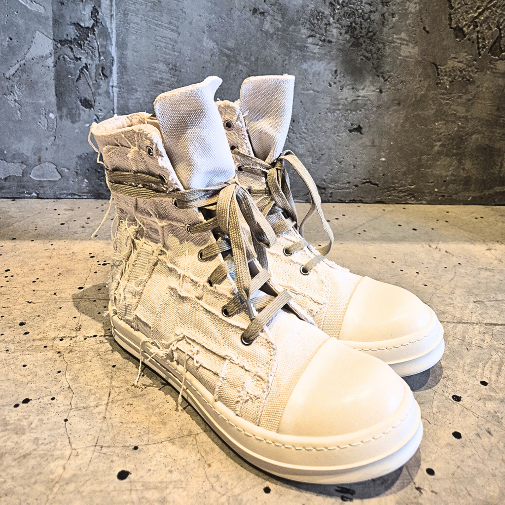 Textured High Collar Lace Boot in Bone