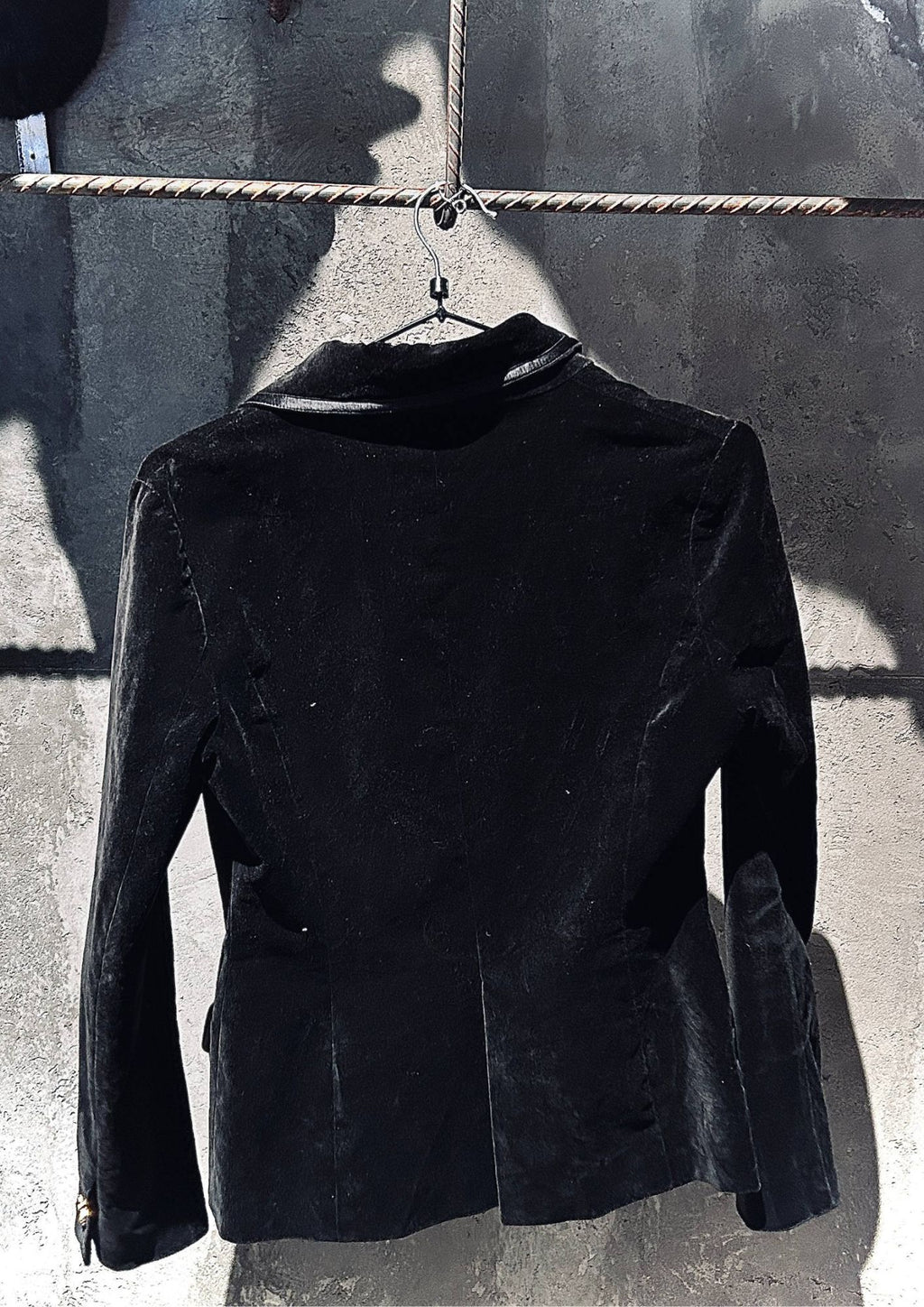 Tornado Mart Dark Velvet Blazer