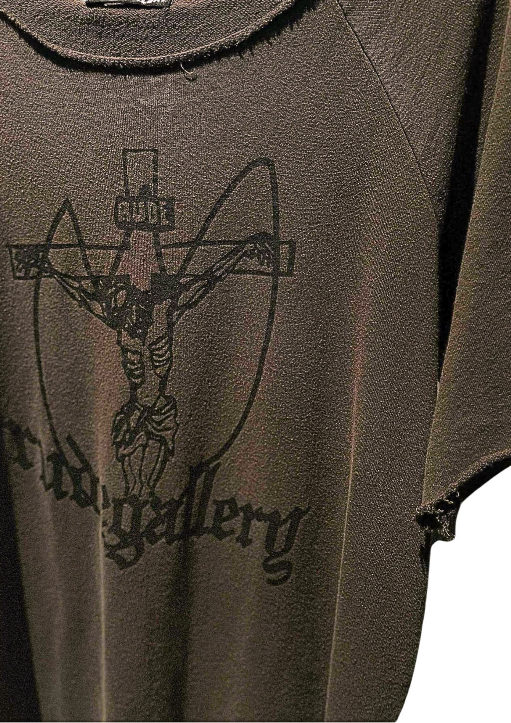 RUDE GALLERY - Detail view