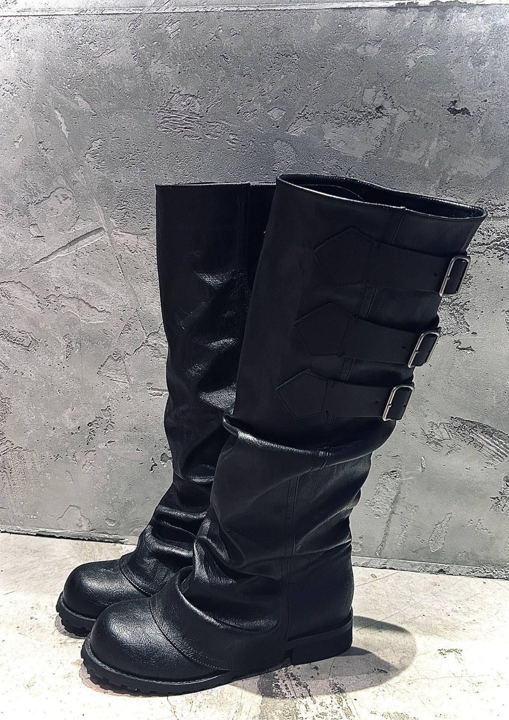 Cowhide Leather Buckle Boots