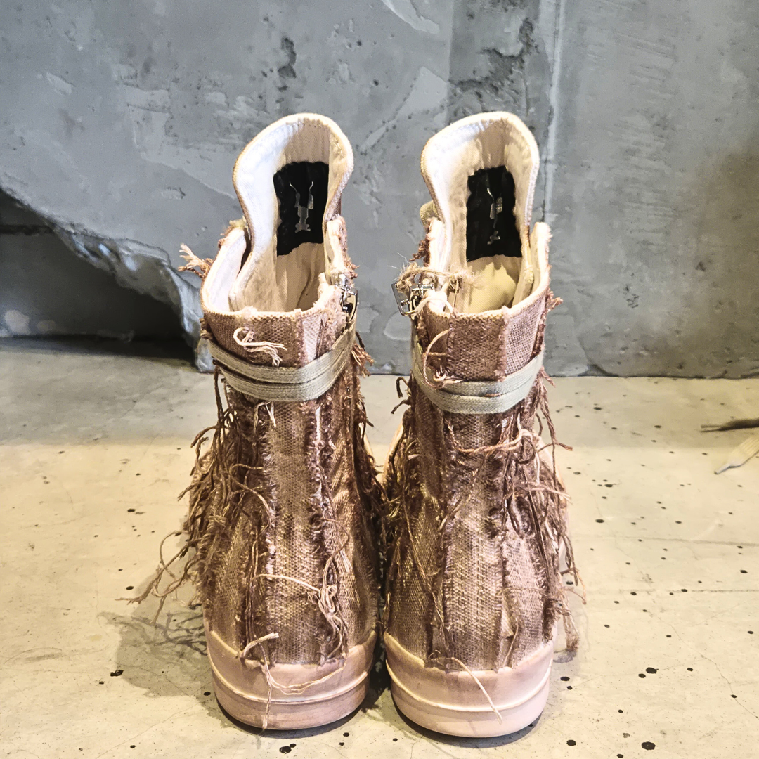 Frayed Wrap High Top in Sand