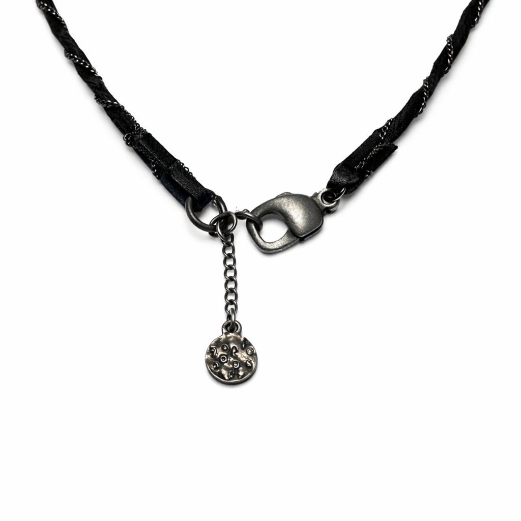STONE NECKLACE