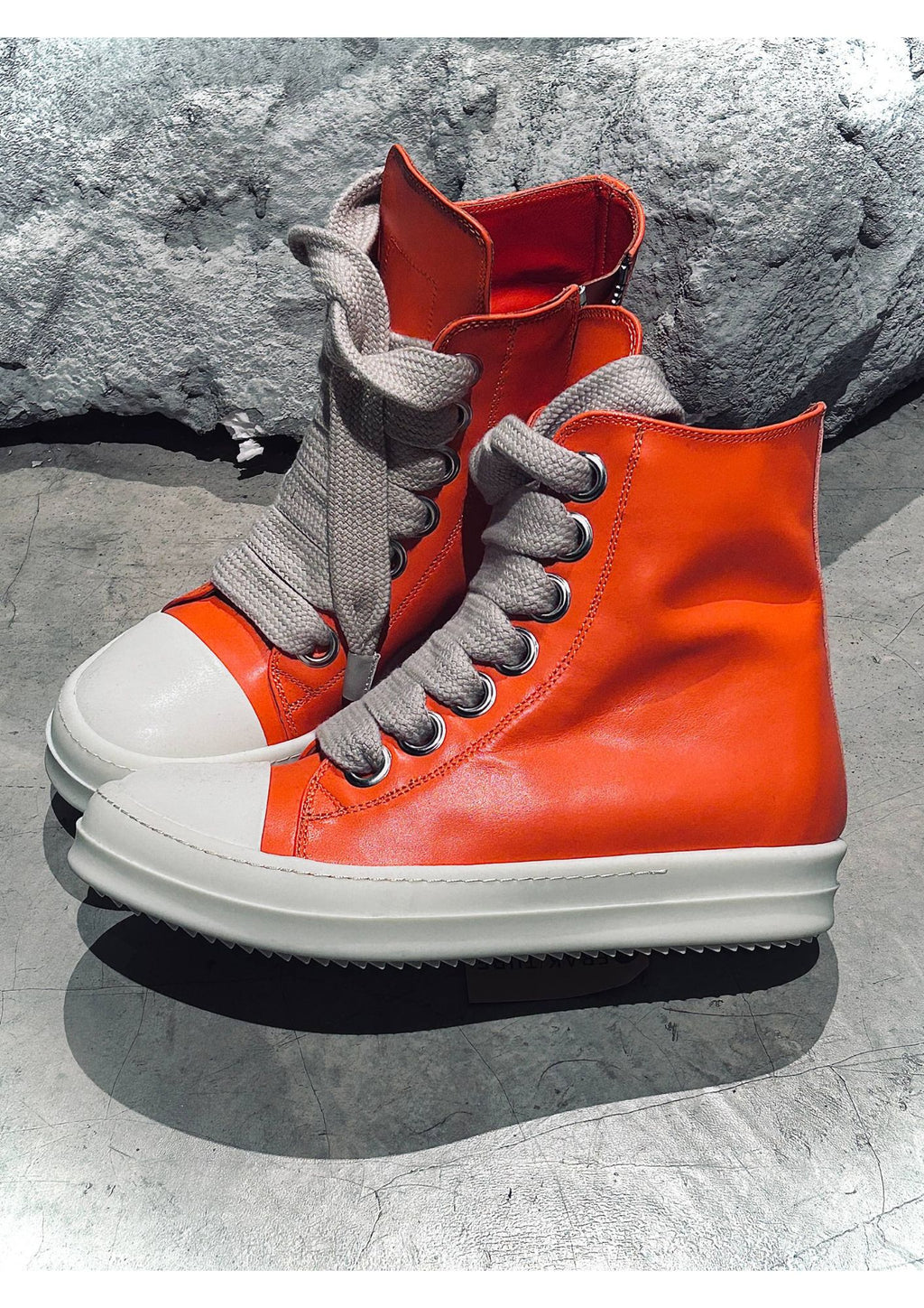 High-Top Sneakers – Orange