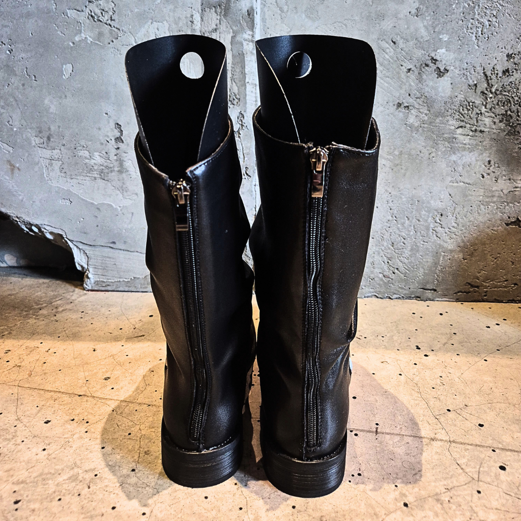 RAZOR SLIT STACKED BOOTS