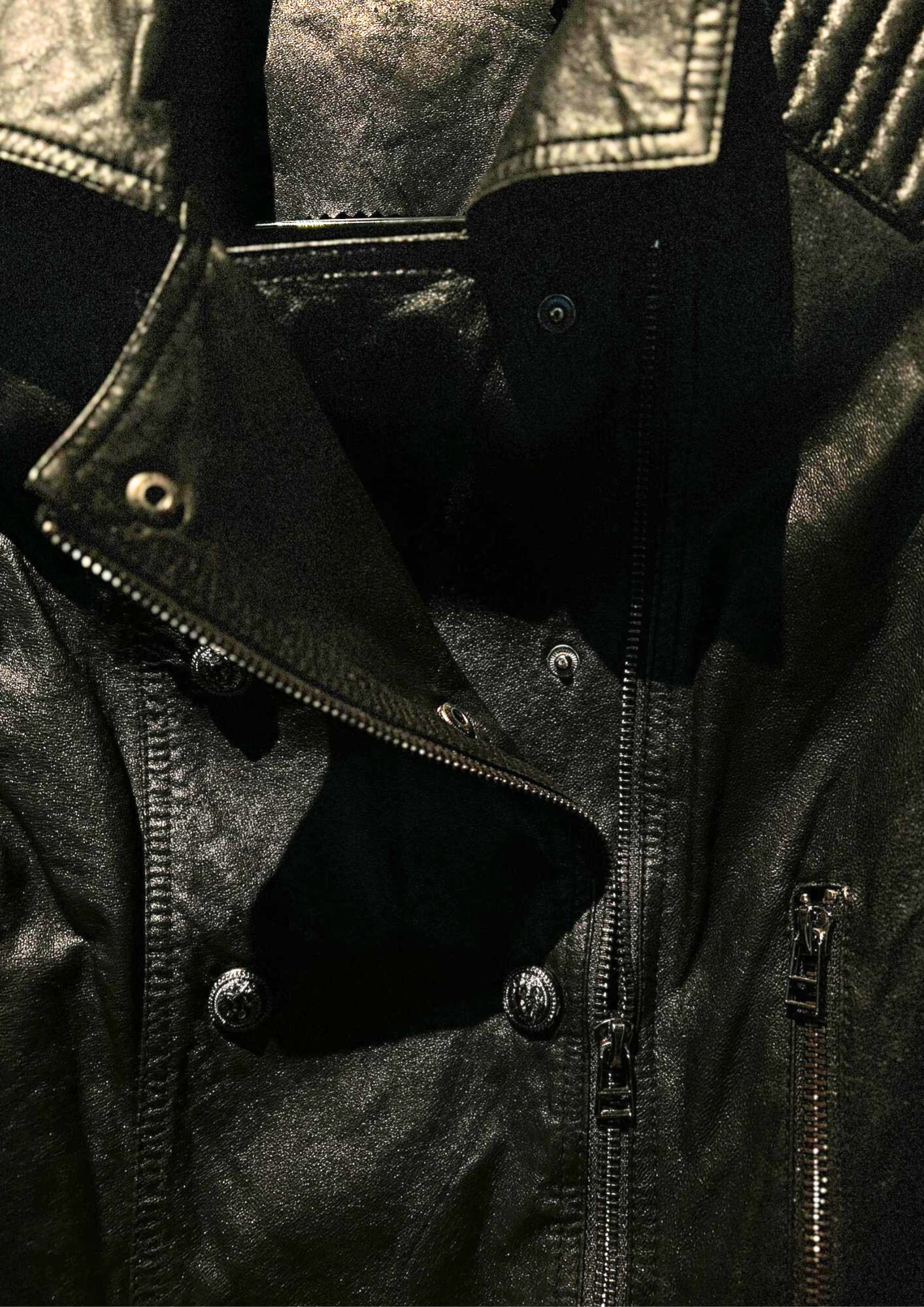 Vintage Biker's Lambskin Jacket - Side view