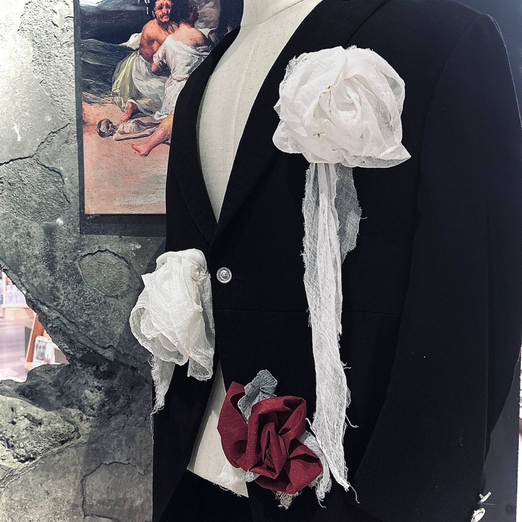 BLOOMED VERTEBRAE COAT