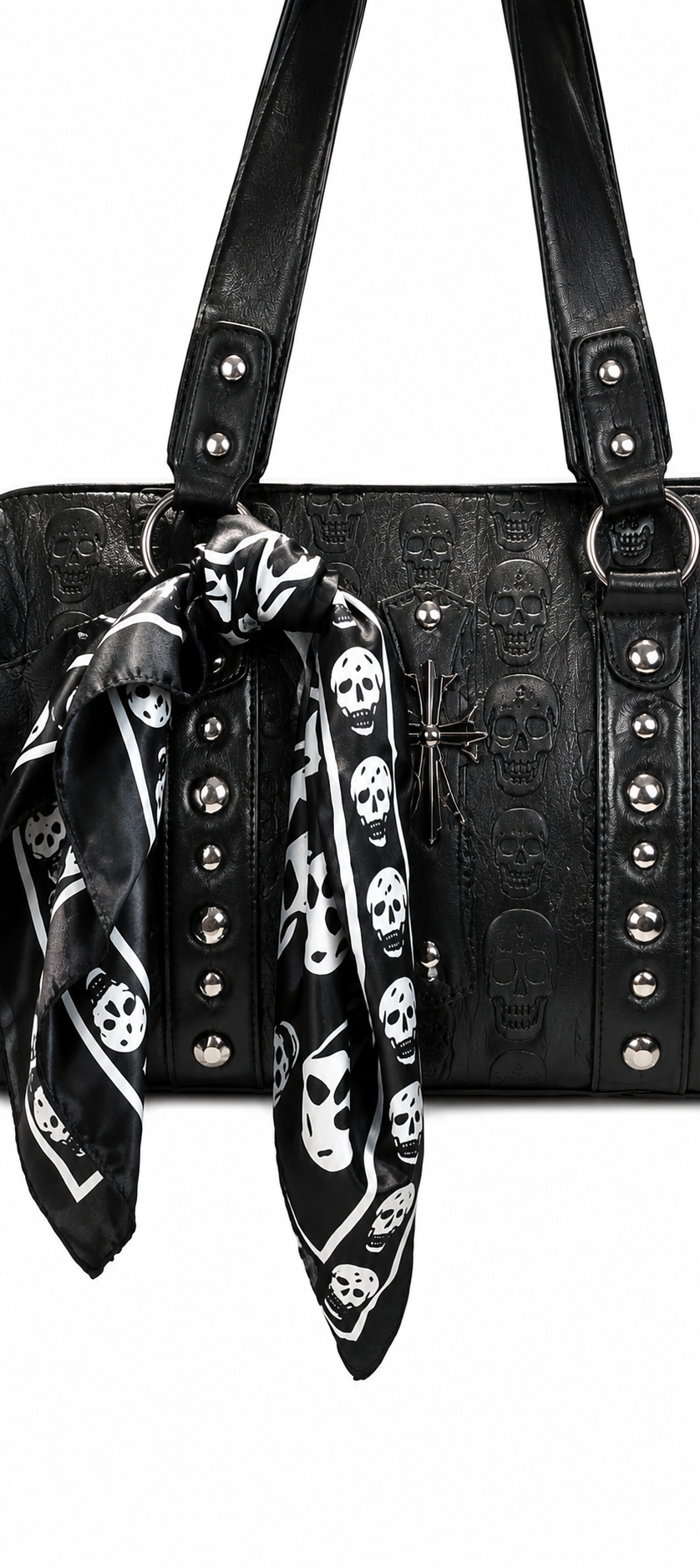 BAG33 - front detail with skull scarf