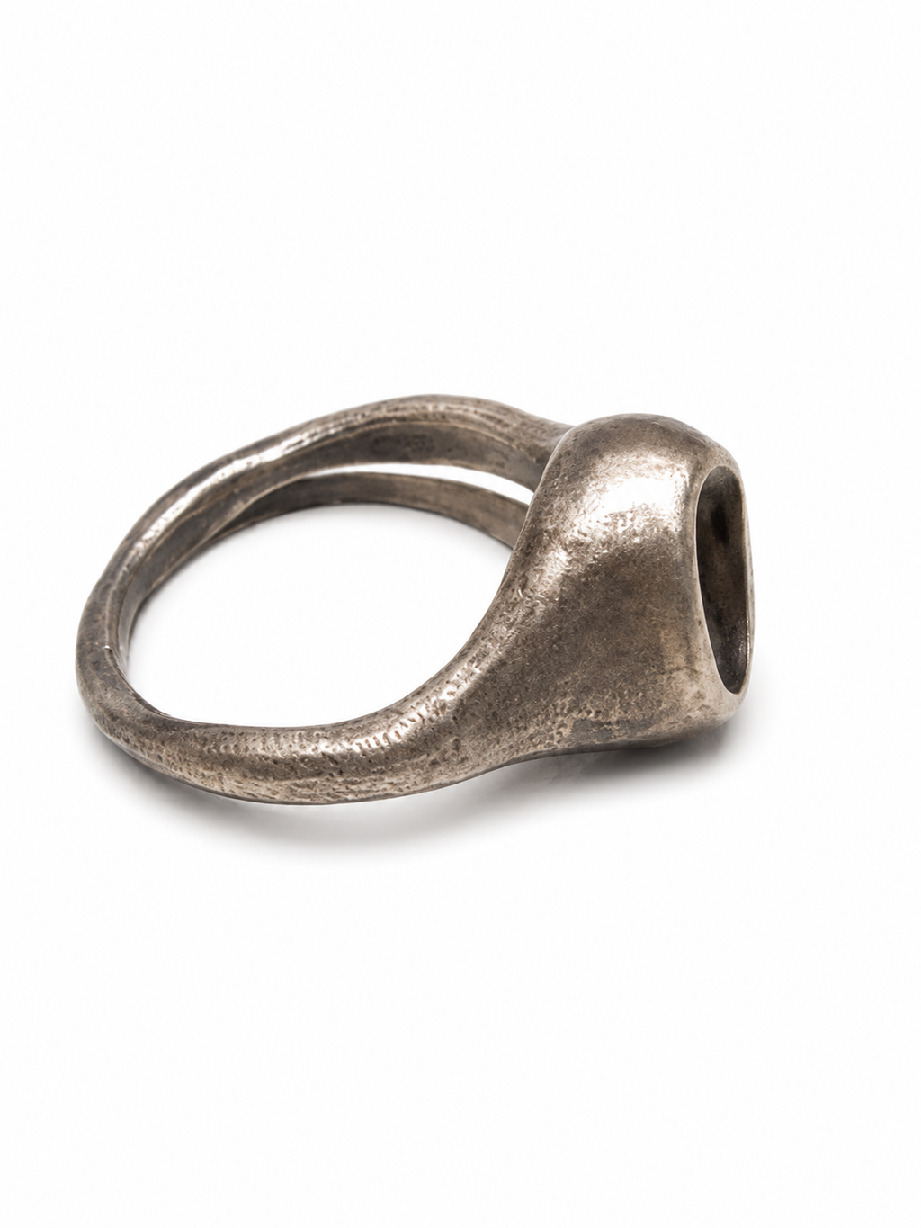 Core In Section Ring